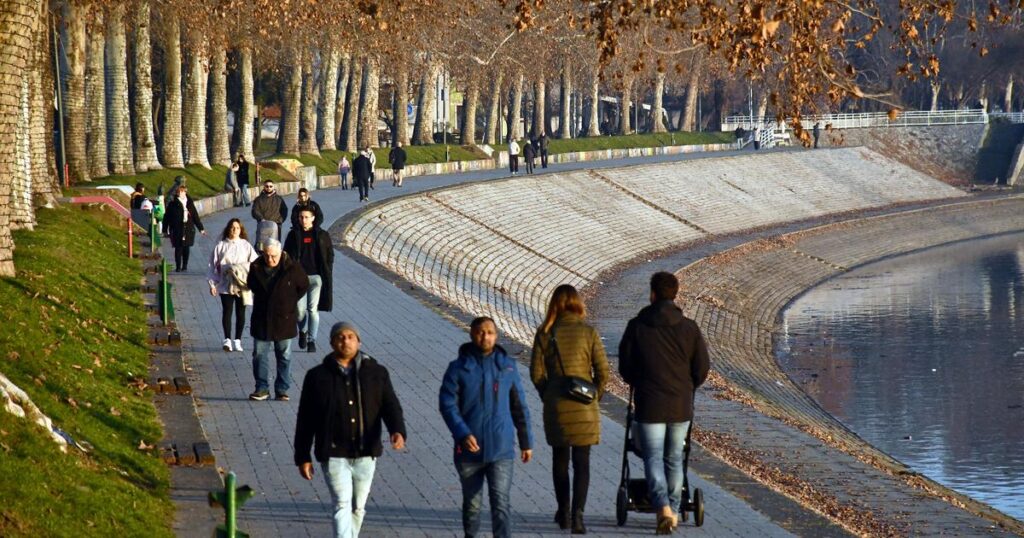 Stiže nam nagla promjena vremena: Južina briše minuse, temperature lete do 15 °C